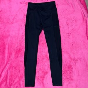 Black leggings with Mesh Details